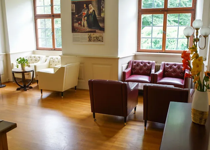 Hotel & Tagungszentrum Schloss Hohenfels