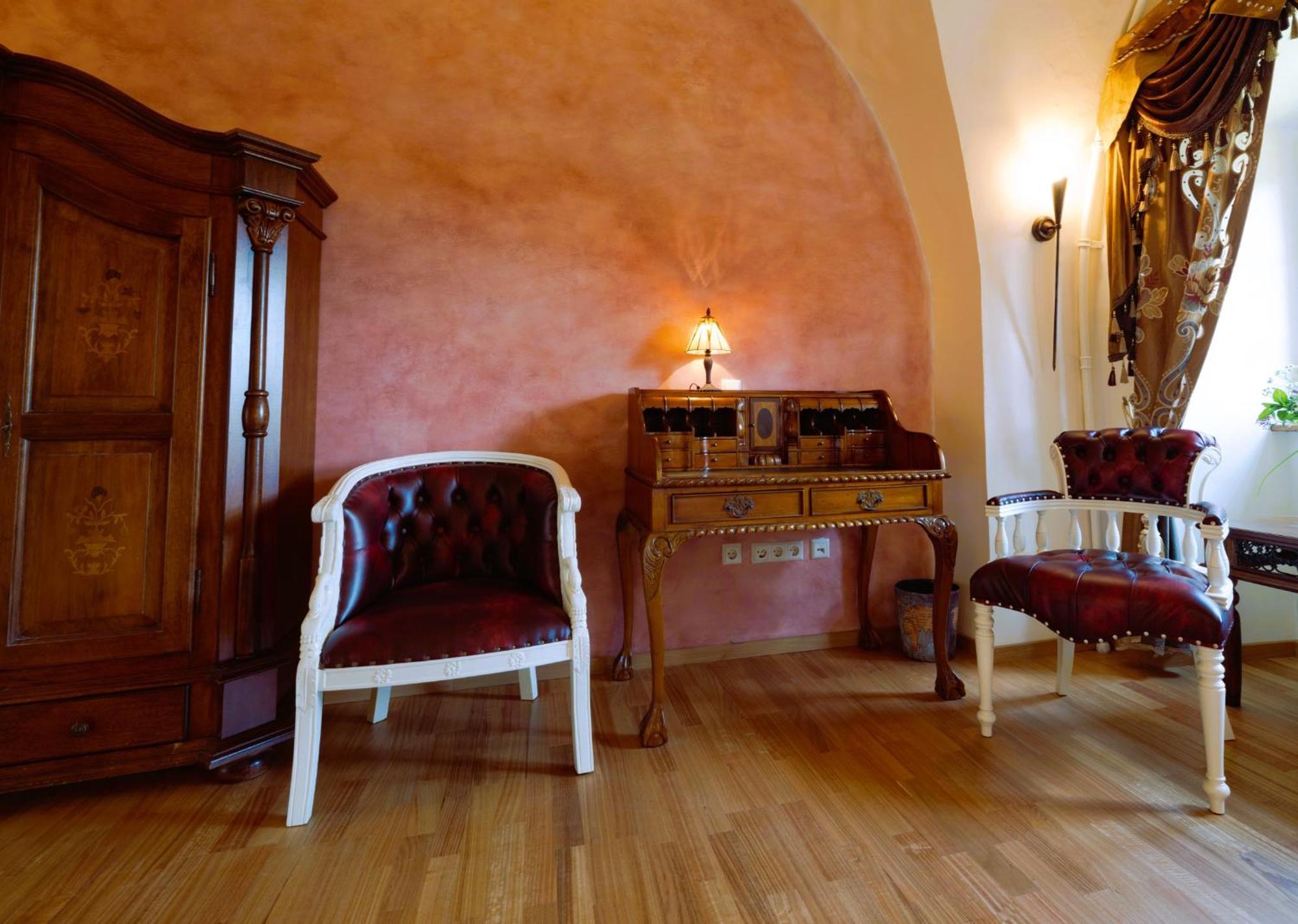 & Tagungszentrum Schloss Hohenfels Hotel *